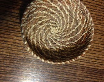 pine needle basket