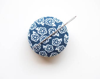 Needle Minder, Design #12 - Small Blue and White Flower, Cross Stitch Accessory