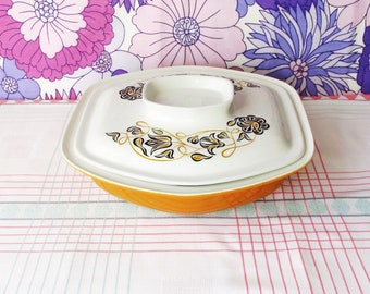Vintage Poole Pottery Tureen/Serving Dish with Lid, Pattern Desert Song, Pat Summers, Vintage Serving Dish, Gift Idea, Flowers,