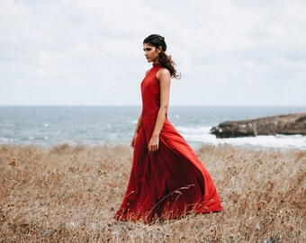 Sleeveless maxi dress