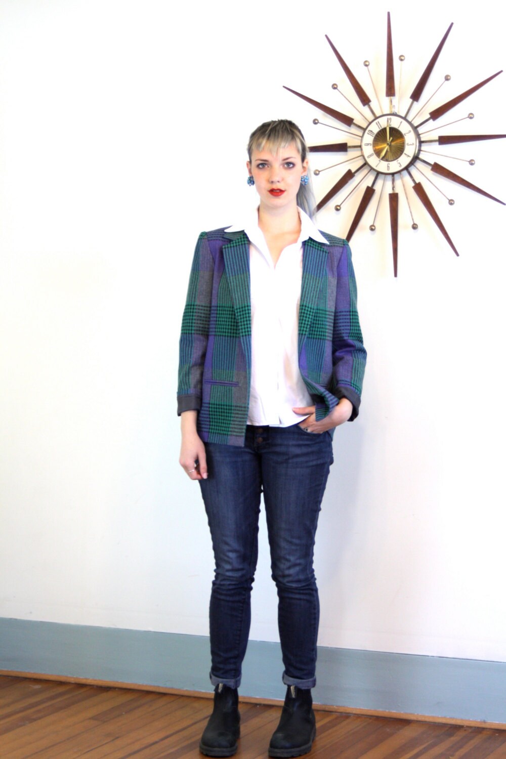 Womens 80s jacket with shoulder pads Womens 80s jacket with shoulder pads