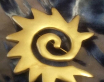 Abstract brushed gold sunburst brooch