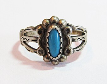 Vintage Sterling Silver Turquoise Native American Ring