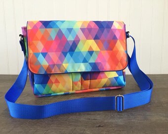 Custom Messenger Bag, Ipad messenger bag, Bag for Notebook, Crossbody messenger bag, Tablet case, Student satchel, College Student bag