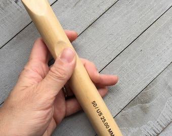 Crochet Hook - Jumbo 25mm Wooden Hook - US size 50 - 10 inch long - Extra Large Crochet Hook for Super Bulky, Rope and other Big Yarns