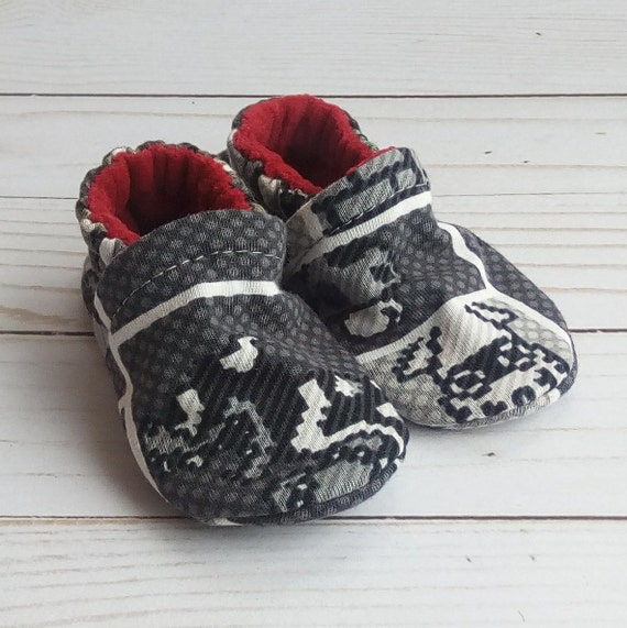 Super Mario Bros: Soft Sole Baby Shoes 3-6M Super Mario Bros: Soft Sole Baby Shoes 3-6M