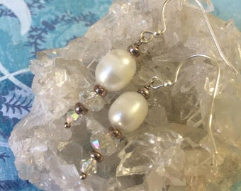Sterling Silver white Fresh Water Pearl Earrings