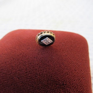 Antique Single 14k Yellow Gold Onyx with Diamond Accent Pierced Stud Earring-Unisex Man Woman