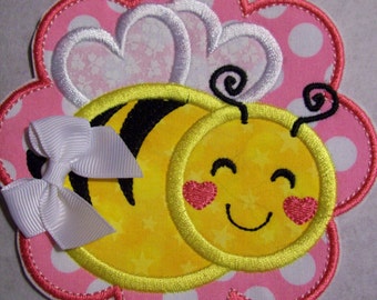 Iron On Applique - Bee Scallop