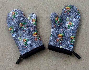 Legend of Zelda Oven Mitts and Pot Holders - Nerdy House Warming Gifts - Zelda Wedding Gift - Nerdy Wedding Gift - Zelda Kitchen Decor
