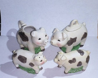 Pig creamer, sugar, salt & pepper set