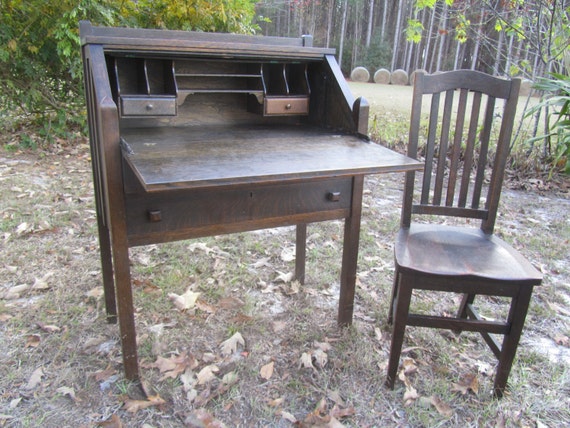 Antique Mission Style Secretary Desk And Chair Slant Top Antique Mission Style Secretary Desk and Chair, slant top desk, Furniture, Desk, Oak Chair, Cros-Kills Co. Piqua Ohio - Antique Mission Style Secretary Desk And Chair Slant Top