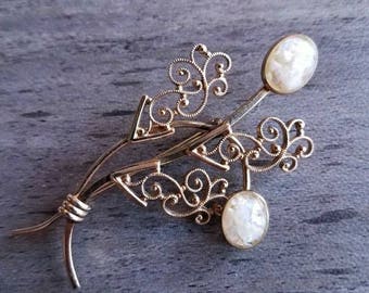 Vintage Van Dell 12k Gold Filled brooch opal glass