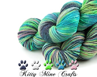 Absolem Superwash Merino and Lurex Yarn - 409 yards/ 373m - Sock Yarn - Knitting Supplies, Crochet - Sparkle, Glitter - Phat Fiber