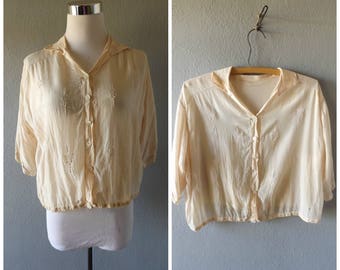 embroidered peach 20s silk blouse - vintage short sleeve antique ladies top - size m / medium - edwardian victorian clothing - 1920s minimal