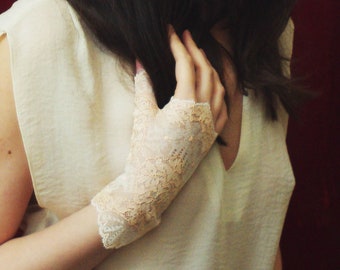 Wedding gloves, Lace mittens, Fingerless gloves, Lace gloves, Vintage gloves, Wedding mittens, White gloves, Formal gloves,