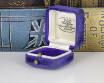 Antique Ring Box Blue Velvet Engagement or Wedding Ring Box