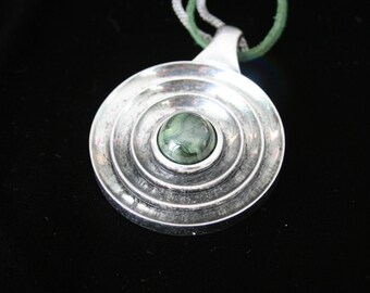 Lia Sophia Vintage Pendant necklace
