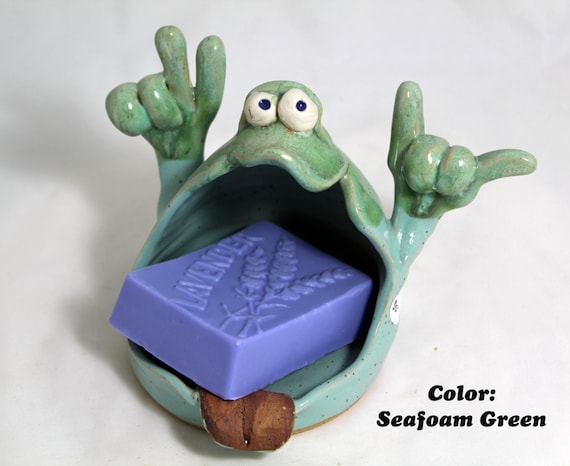 Happy Armed Head Fun Pot in 5 colors!