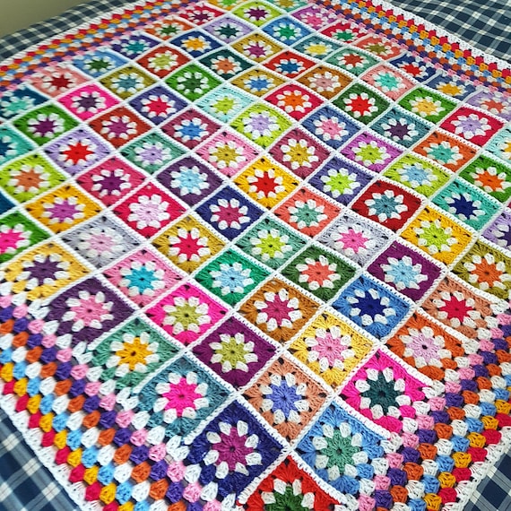 For the Love of Crochet Along: New Daisy Blanket Granny Squares Crochet ...