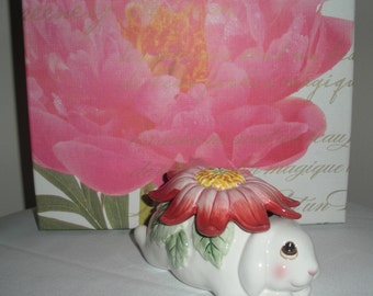 Fritz and Floyd Bunny Trinket Box Covered Ceramic Dish