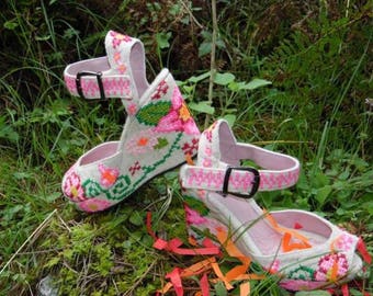 Hand embroidered multi color wedges for women