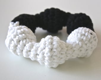 Black and White, Soft Baby Rattle, Teething Ring, Montessori, Waldorf. Simple Montessori inspired toys for all babies