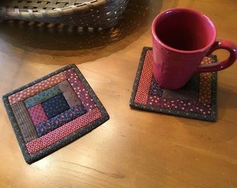 Log Cabin Mug Rugs / Quilted Mug Rugs / Country Decor / Farmhouse Decor / Primitive Decor / Handmade / Item #2408