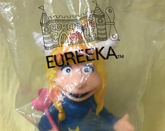 Vintage 1990 Pizza Hut Hand Puppet Eureeka Eureekas Castle NIP