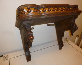 Large antique tiger oak wall shelf lion’s heads circa 1900s