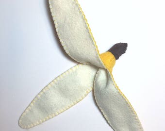 Catnip Banana Peel Toy, Organic Catnip Toy, Catnip Toy, Cat Toy, Felt Food, Felt Cat Toy, Handmade Cat Toy, Handmade Cat Toys