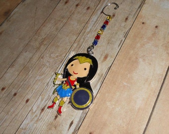 Wonder Woman X-Mas Ornament // Princess Diana Christmas Ornament // Heroine // Amazon Amazonian // Holiday Decor // Super Hero