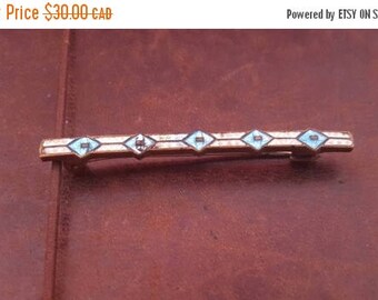 ON SALE Vintage Enamel Bar Pin