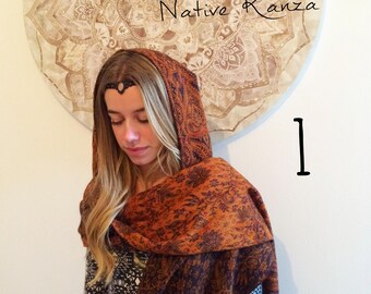 Hooded scarfs,unisex scarfs, paisley pattern hoodedscarf,Festival wear,hippy scarfs,bighooded scarfs,Vegan friendly,100./.recycled materials