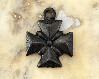 4 Antiqued Cross, Cross Charm, Black Cross, Small Cross, Aged Cross