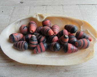 7 beads ceramic drop: 15 x 10 mm
