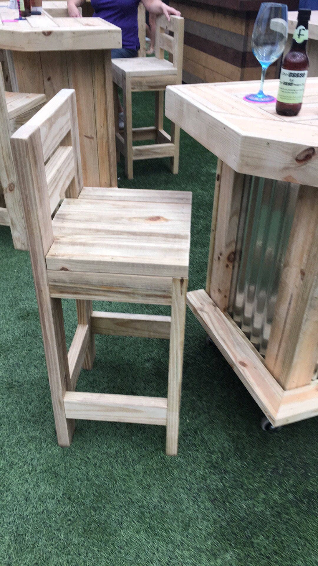Exterior Bar Stool - Durable Rustic outdoor Bar stools, hand made ... Exterior Bar Stool - Durable Rustic outdoor Bar stools, hand made ...