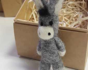 Felted Donkey,NeedeFelt Mule Brooch,Shrek Movie Donkey,Funny Animal Pin,Woolen Animal,Easter Gift