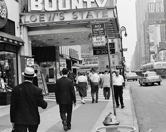New York , Times Square in 1962 # 2