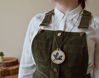 Mothers Day Gift, Botanical Necklace, Leaf Embroidery Necklace, Wooden Jewellery, Embroidery Hoop Necklace, Statement Necklace, Gift for Her
