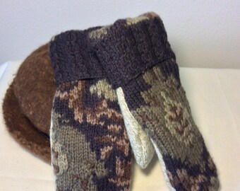 Upcycled warm and soft wool sweater mittens