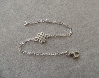 Silver bracelet solid endless knot
