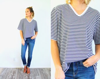 Vintage black and white striped shirt // oversized shirt top // striped top // white black striped blouse // boho shirt // summer shirt top