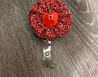 Ruffle flower badge reel