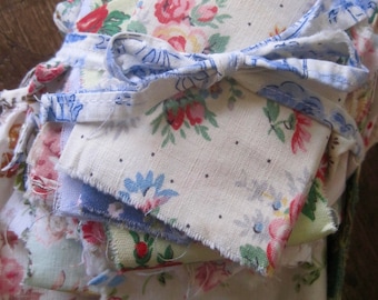 Random Fabric Pack, 1950s Fabrics, French Fabric, Quilting Fabric Scraps, French Bundle, Scrap Bundles, Quilting Scraps, Floral Mix, Cottons