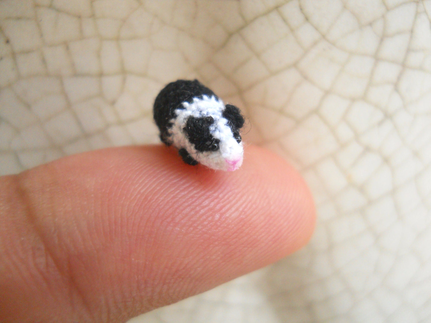 Mini Guinea Pig Amigurumi Micro Crochet Dollhouse Miniature