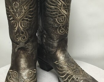Corral Boots LD Metallic/Brown Embroidery & Eyelet Boots in size 9M
