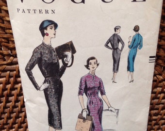 Vintage vogue one piece dress