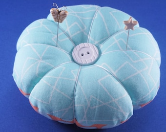Retro Pincushion, Polka Dot Pincushion, Large Pincushion, Sewing and Quilting Supplies, Free Decorative Pins