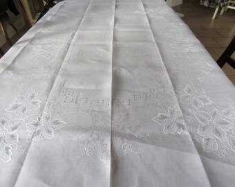 Tablecloth, White Linen, White and White Embroidery, Drawn Work